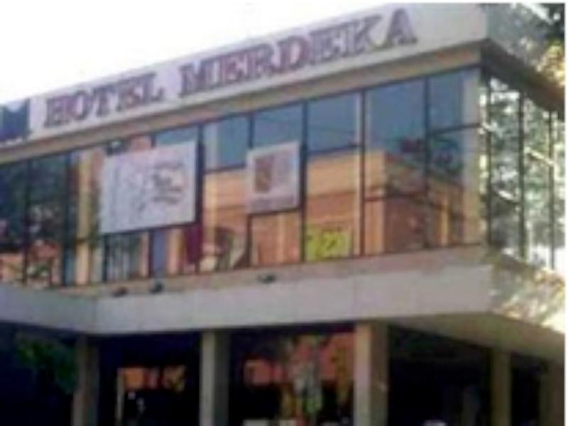 מדיון Hotel Merdeka מראה חיצוני תמונה